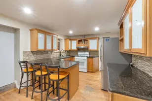 1675 S Lakewood Dr, Orem, UT 84058 - Photo 10