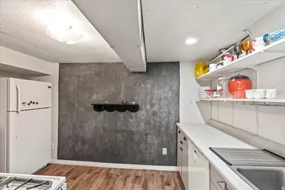 670 E 400 S, Payson, UT 84651 - Photo 28