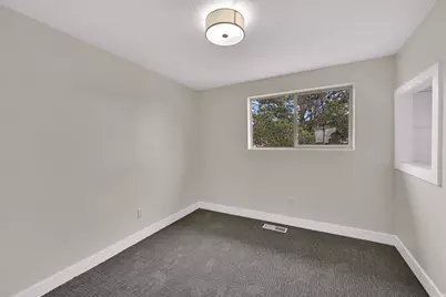 1009 N 250 W, Sunset, UT 84015 - Photo 20