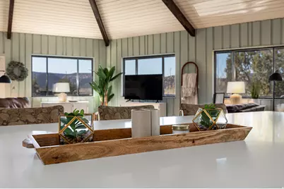 655 S Hillside Dr, Kanab, UT 84741 - Photo 12