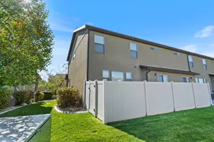 825 S Pheasant Run, Orem, UT 84058 - Photo 10