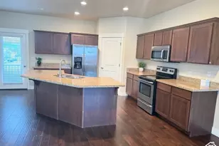 1024 W 700 S, Pleasant Grove, UT 84062 - Photo 10