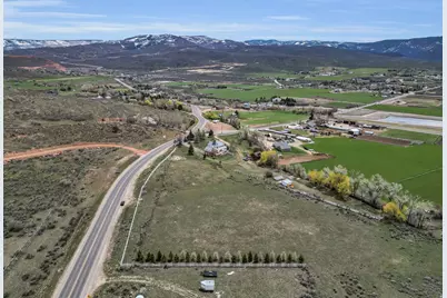 4714 E Lake Creek Rd, Heber City, UT 84032 - Photo 4