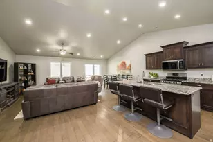 1281 S Grace Way, Layton, UT 84041 - Photo 4