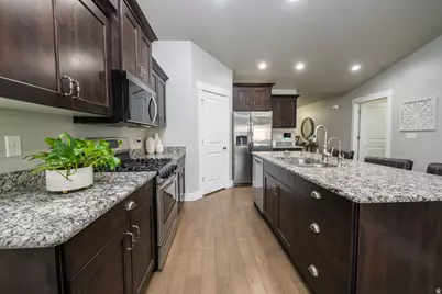 1281 S Grace Way, Layton, UT 84041 - Photo 8