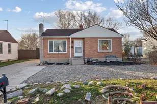 5923 S 2625 W, Roy, UT 84067 - Photo 2
