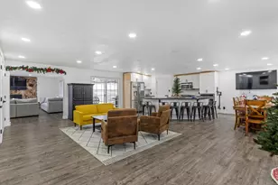 2995 E 7145 S, Cottonwood Heights, UT 84121 - Photo 4