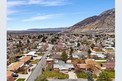 2995 E 7145 S, Cottonwood Heights, UT 84121 - Photo 30