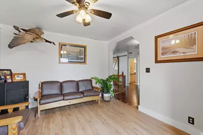 11268 S 2865 W, South Jordan, UT 84095 - Photo 4