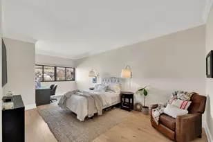 241 N Vine St W, Salt Lake City, UT 84103 - Photo 12