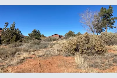 760 Rider W, Kanab, UT 84741 - Photo 6