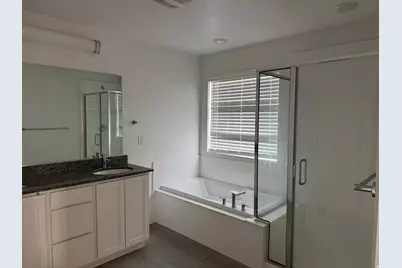 579 N 290 E, Vineyard, UT 84059 - Photo 6