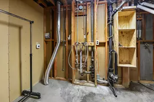 185 Crest Cir, Tooele, UT 84074 - Photo 26