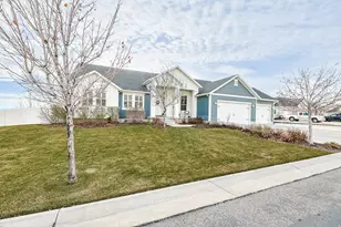 2098 E Elkhorn Rd, Eagle Mountain, UT 84005 - Photo 2