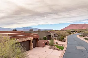 2139 W Cougar Rock Circle Circle, Saint George, UT 84790 - Photo 2