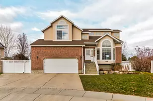 888 W Rockhill Pt Cv, Taylorsville, UT 84123 - Photo 2