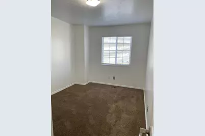 1577 N Main St, Orem, UT 84057 - Photo 24