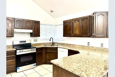 1577 N Main St, Orem, UT 84057 - Photo 14