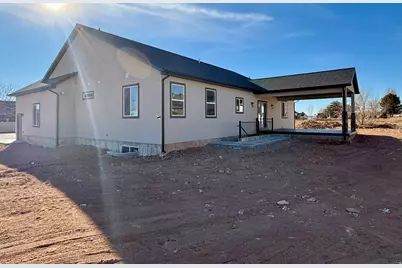 1198 W Grayhawk Loop, Roosevelt, UT 84066 - Photo 4