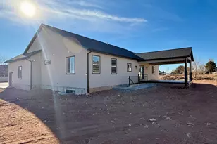 1198 W Grayhawk Loop, Roosevelt, UT 84066 - Photo 4