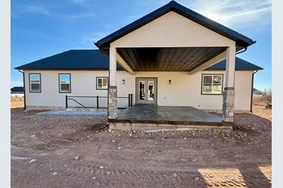 1198 W Grayhawk Loop, Roosevelt, UT 84066 - Photo 6