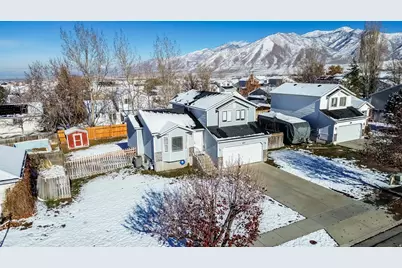 405 E 1310 N, Tooele, UT 84074 - Photo 2