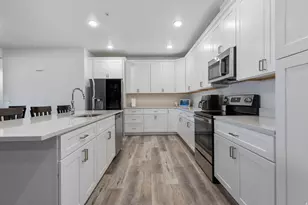 8392 S Sky Mirror Ln W, Midvale, UT 84047 - Photo 8