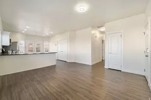 13528 S Venicia Way, Draper, UT 84020 - Photo 4