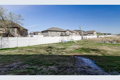 3320 North Plain City Rd W, Plain City, UT 84404 - Photo 4