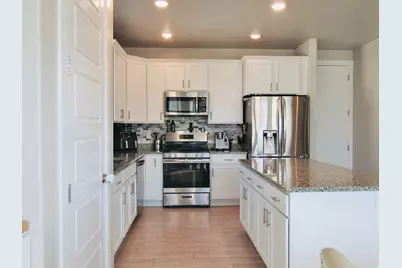 552 S 1525 W, Syracuse, UT 84075 - Photo 6