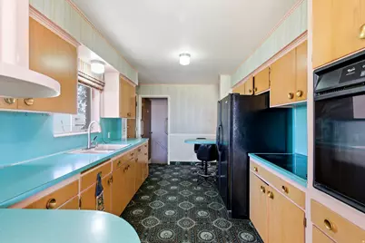 1325 E Milne Ln, Cottonwood Heights, UT 84047 - Photo 26