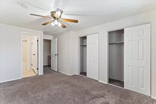 586 W 1950 N, Centerville, UT 84014 - Photo 12