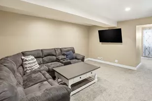 1328 N Quincy Ave E, Ogden, UT 84401 - Photo 22