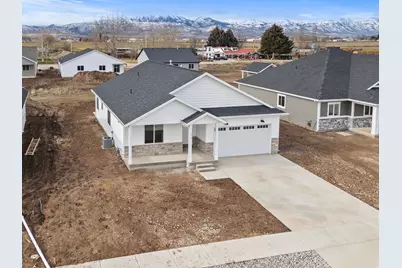 273 N 300 W, Preston, ID 83263 - Photo 32