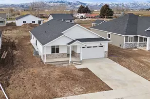 273 N 300 W, Preston, ID 83263 - Photo 32