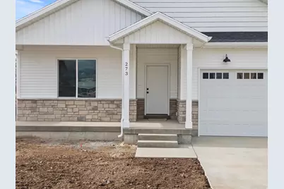 273 N 300 W, Preston, ID 83263 - Photo 2