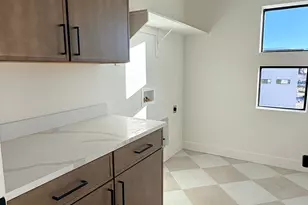 945 S Cloverfield Ct, Heber City, UT 84032 - Photo 10