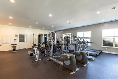 1083 W Stonehaven Dr, North Salt Lake, UT 84054 - Photo 32