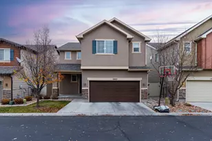 1083 W Stonehaven Dr, North Salt Lake, UT 84054 - Photo 1