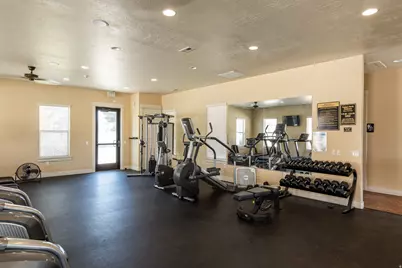 1083 W Stonehaven Dr, North Salt Lake, UT 84054 - Photo 34