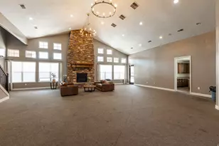 1083 W Stonehaven Dr, North Salt Lake, UT 84054 - Photo 28