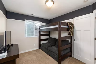 1083 W Stonehaven Dr, North Salt Lake, UT 84054 - Photo 16