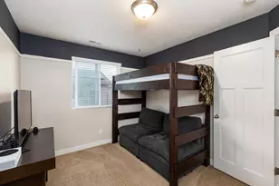 1083 W Stonehaven Dr, North Salt Lake, UT 84054 - Photo 16