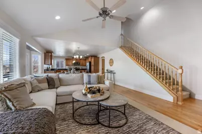 3352 W 10235 S, South Jordan, UT 84095 - Photo 8