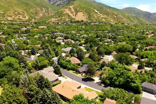 1762 E Whispering Oaks Dr, Ogden, UT 84403 - Photo 42