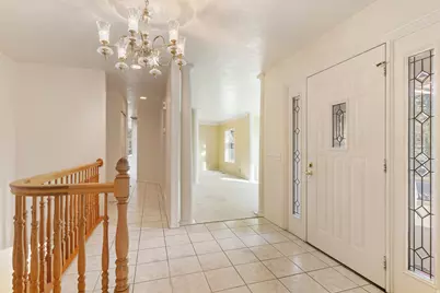 1762 E Whispering Oaks Dr, Ogden, UT 84403 - Photo 4