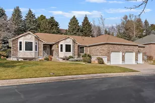 1762 E Whispering Oaks Dr, Ogden, UT 84403 - Photo 2