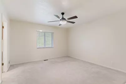 1762 E Whispering Oaks Dr, Ogden, UT 84403 - Photo 18