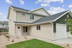 1615 N Angel St W, Layton, UT 84041 - Photo 1