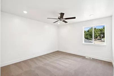 1615 N Angel St W, Layton, UT 84041 - Photo 8